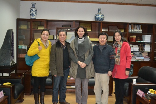 法国驻武汉领事馆教育主管Isabelle DEDUN女士首次拜访国模性爱
