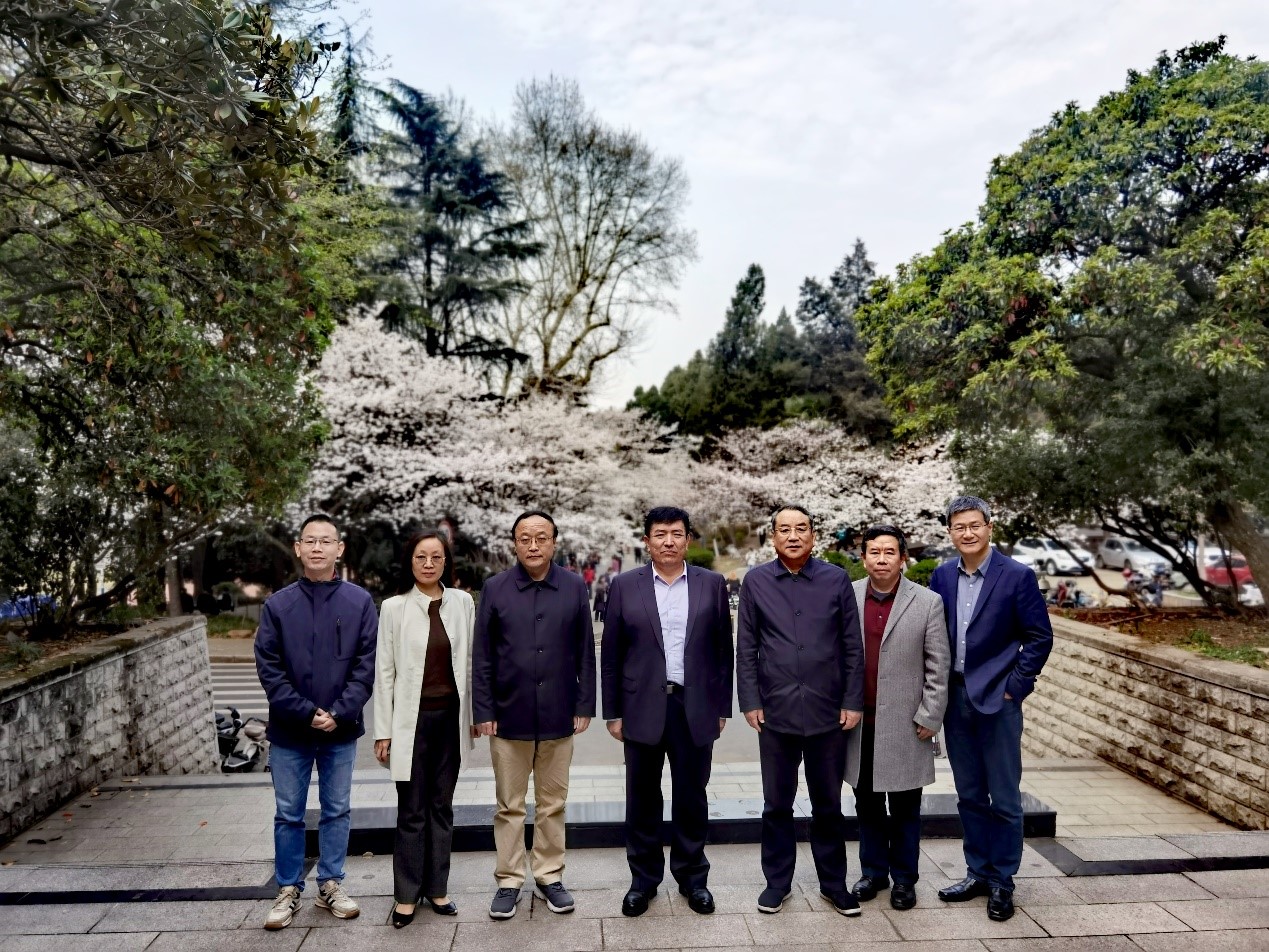 新疆大学国模性爱
来院访问