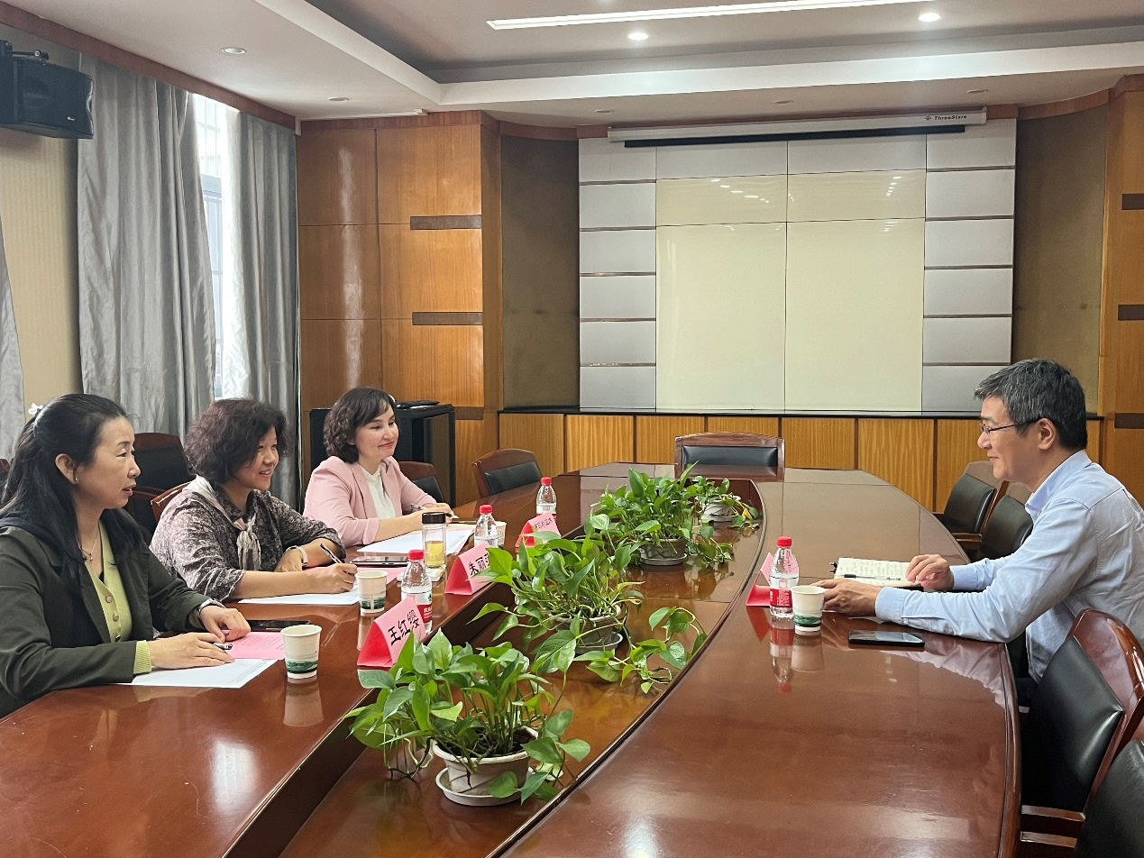 新疆大学国模性爱
来访